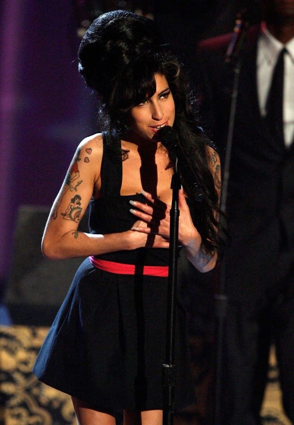 Annesinin katkısıyla yeni Amy Winehouse belgeseli geliyor #1