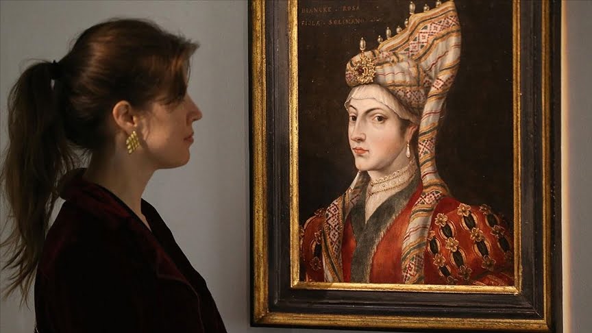 Hürrem Sultan'ın portresi İngiltere'de 126 bin sterline satıldı #1