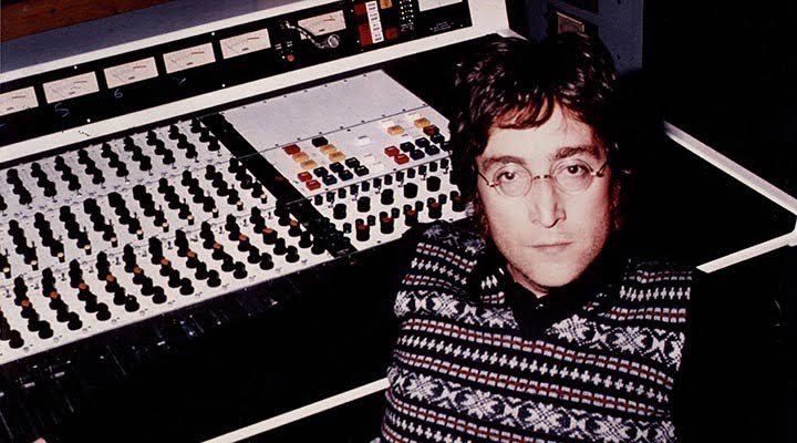 John Lennon'ın kaseti 58 bin 300 dolara satıldı #1