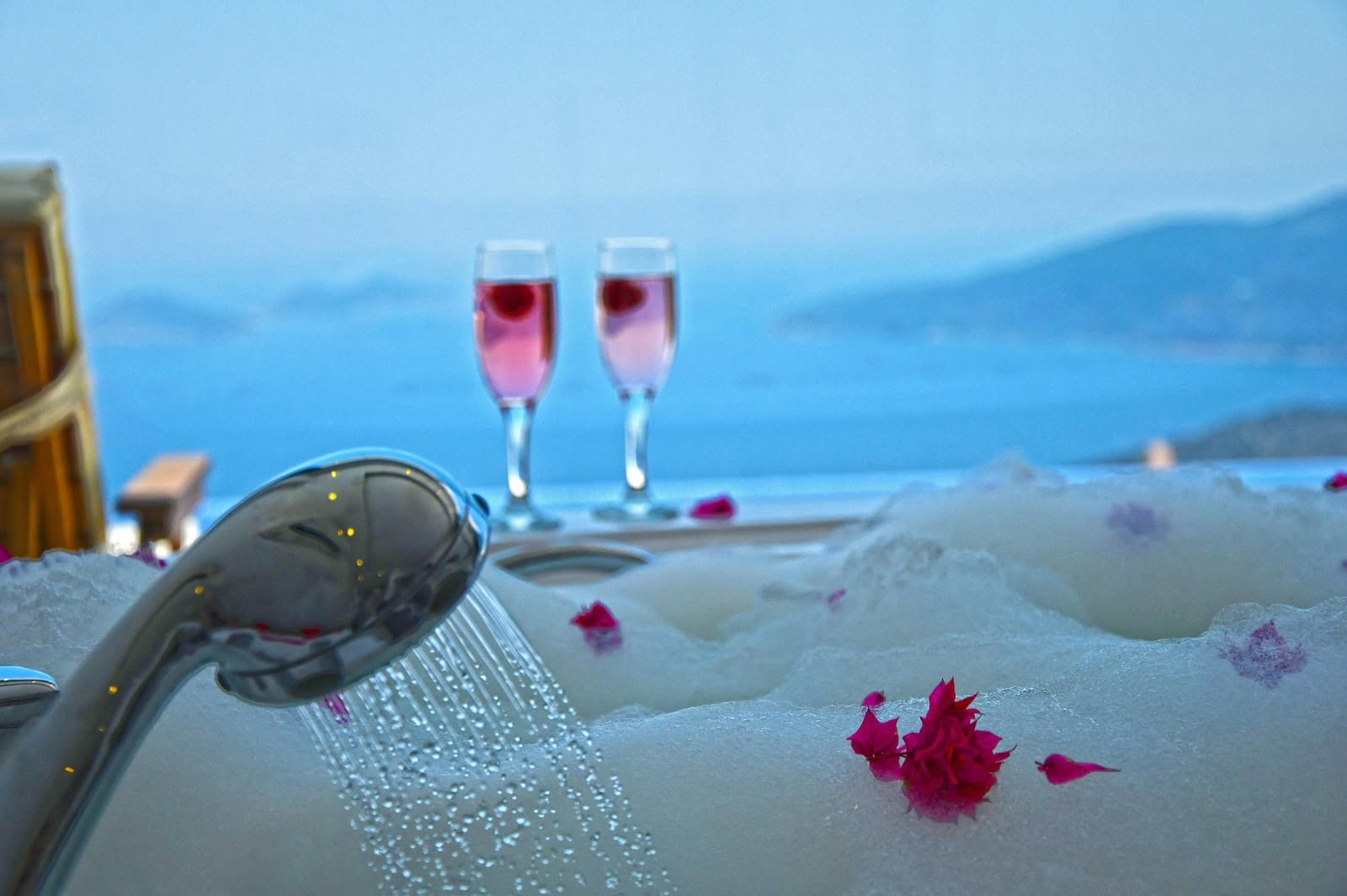 Yeni evli çiftler için Antalya’da en güzel balayı noktaları #3